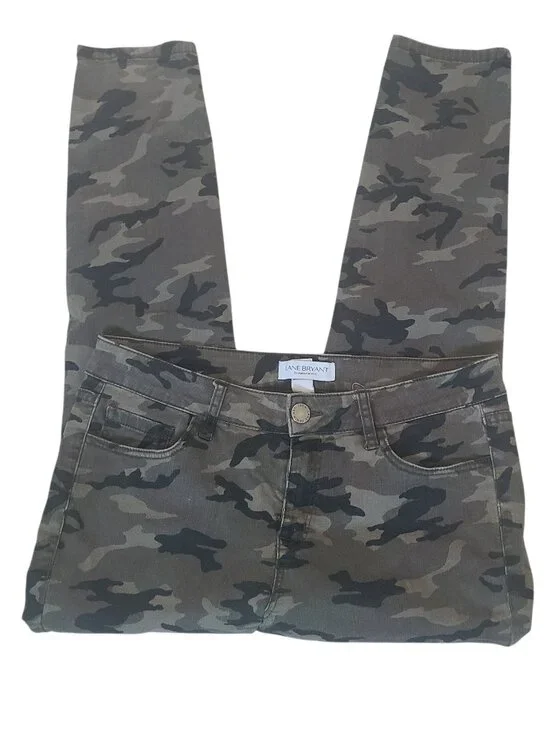 Lane Bryant Camo Skinny Jeans Mid Rise Super Stretch Distressed Women Size 12 - Picture 4 of 12